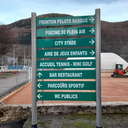 T2bis, Hyper Centre Face Les Thermes Bagnères-de-Luchon