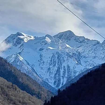 T2bis, Hyper Centre Face Les Thermes